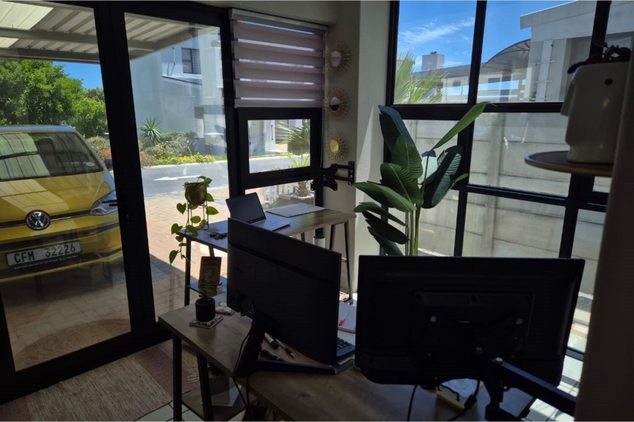 3 Bedroom Property for Sale in Onverwacht Western Cape